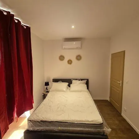 #panoramique#t3#balcon#thiers# Daire